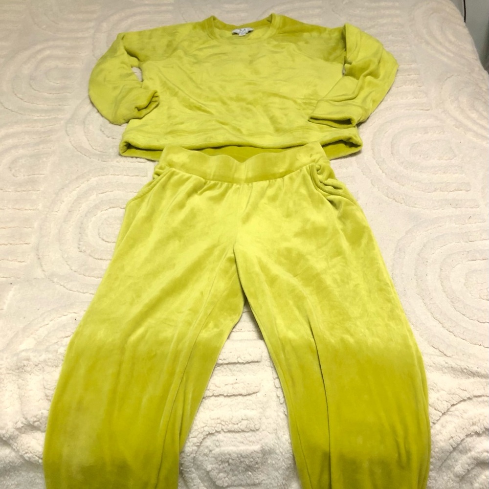 MAGASCHONI Velour Sweatsuit Set Women's S/P Citron Color EUC